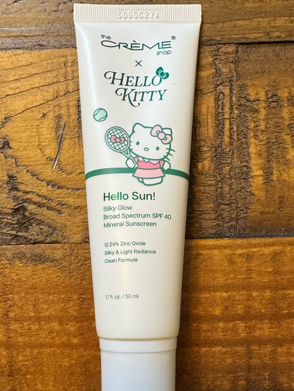 Hello Sun! Silky Glow SPF 40 Mineral Sunscreen - White
